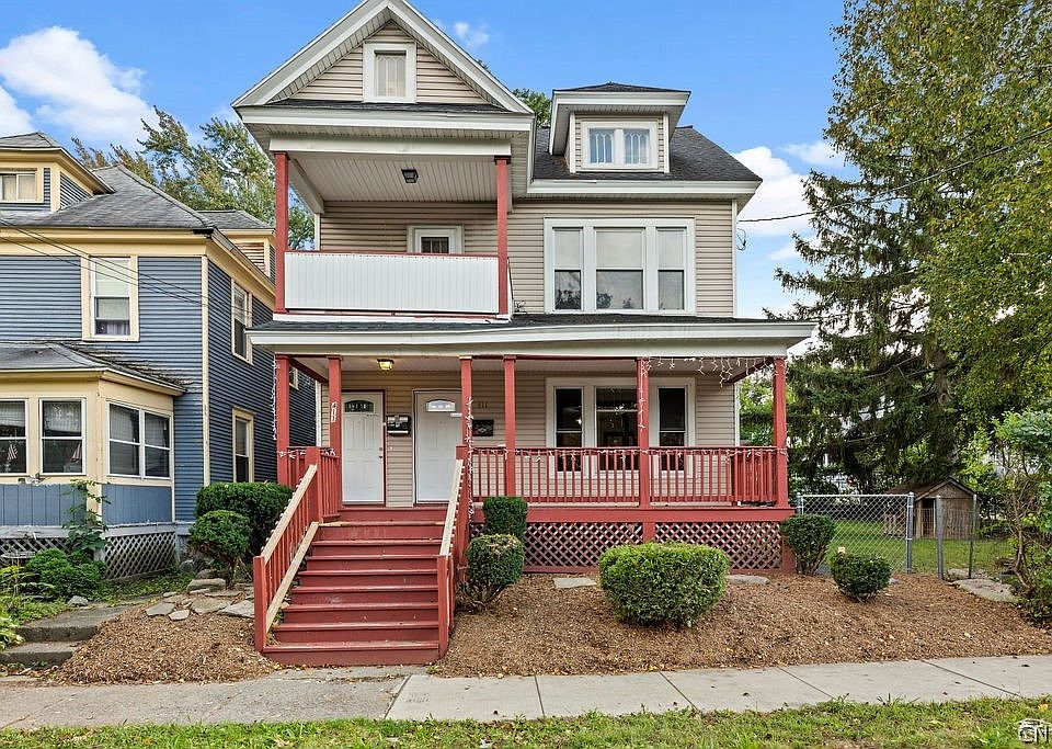 1st image of 411 Rowland St