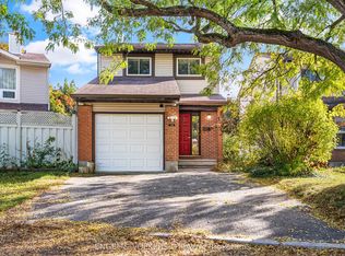 1379 Ambridge Way, Ottawa, ON K2C3T3