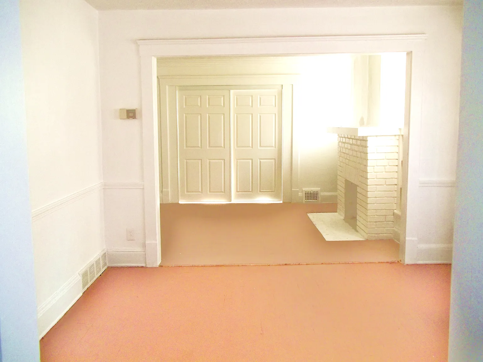 3 bed, 2602 sqft, $850 — Photo 2