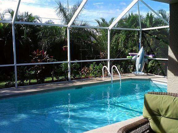 5th image of 1216 SW 33rd St #66