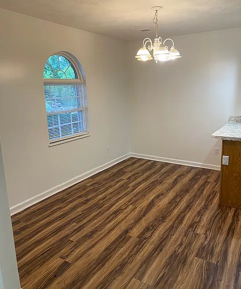 210 Kaye St #10 — Photo 3