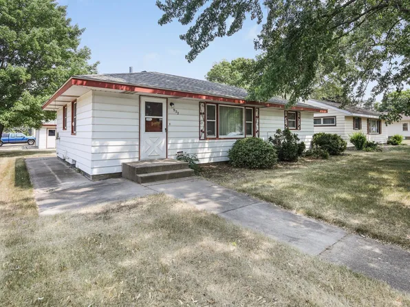 952 35th Ave N, Saint Cloud, MN 56303