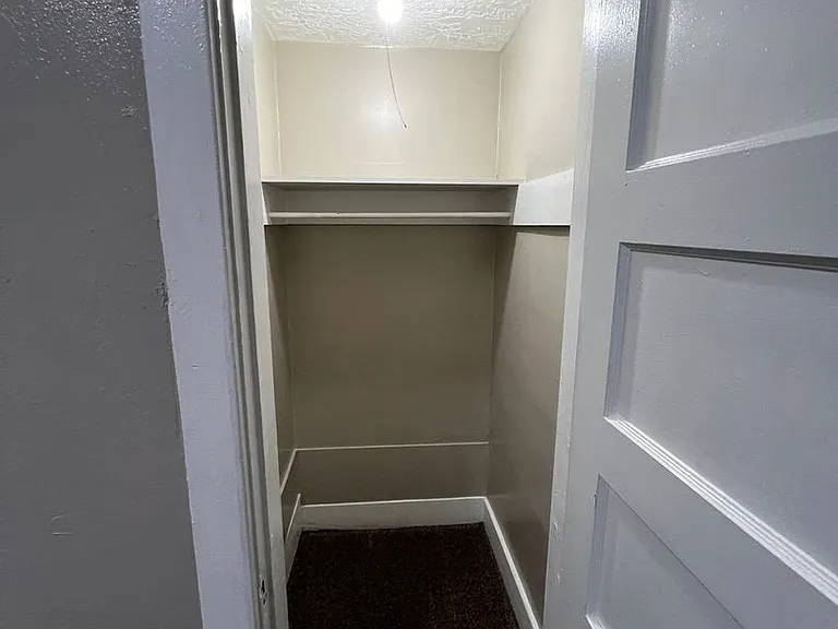 3031 Ogden Ave — Photo 12