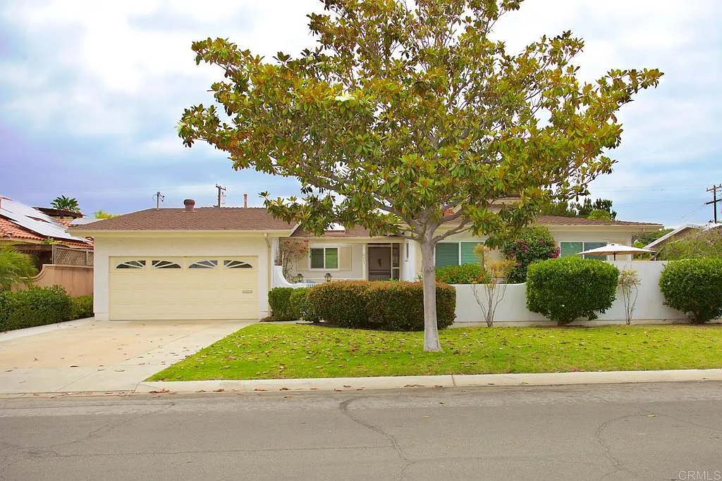 4 bed, 2140 sqft, $9,000 — Photo 1