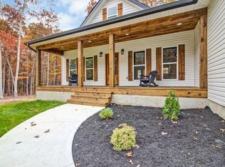 401 Creekview Ct, Jamestown, TN 38556