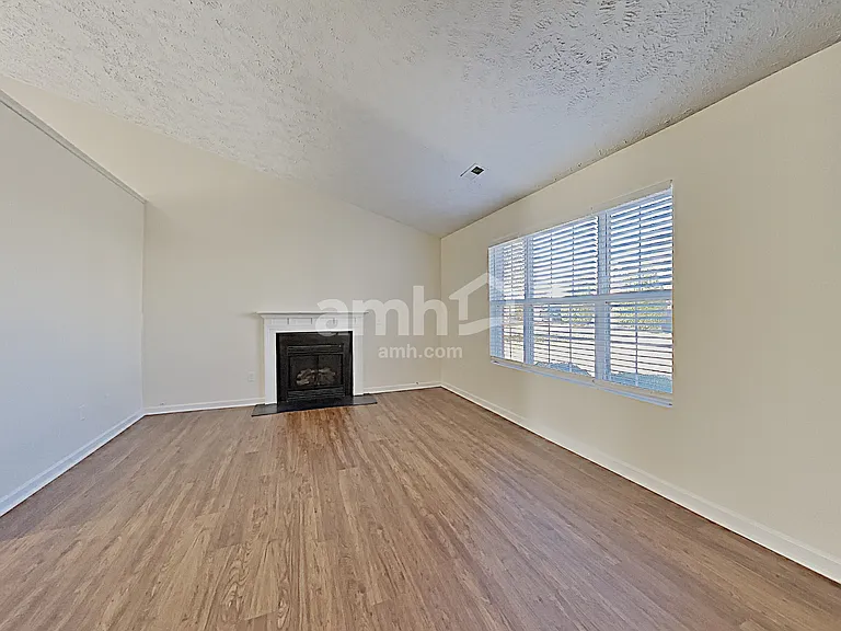 5034 Timber Trail Dr — Photo 8