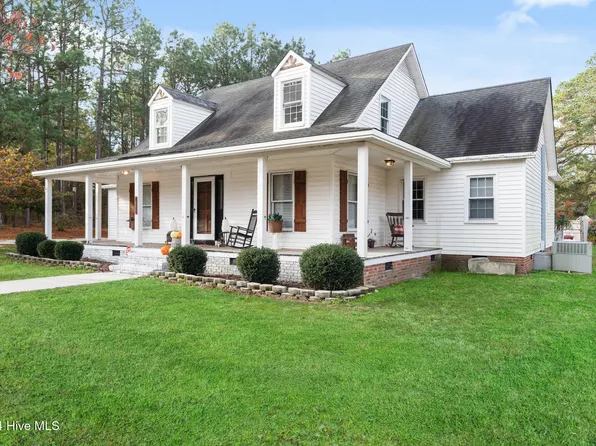 8120 Inverness Circle, Laurinburg, NC 28352