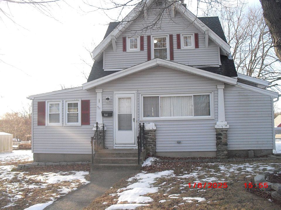 2nd image of 35 Girard Ave
