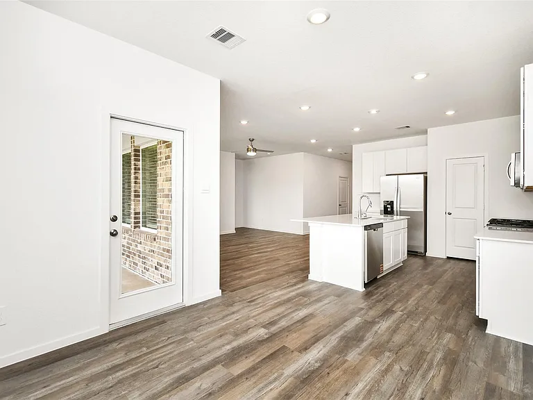 27607 Hudson Sands Ln — Photo 11