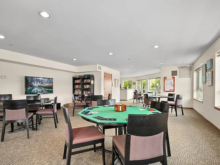 Victoria Park Senior Living Apartments — Photo 15