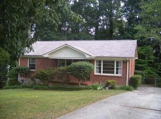 2286 Vistamont Dr, Decatur, GA 30033