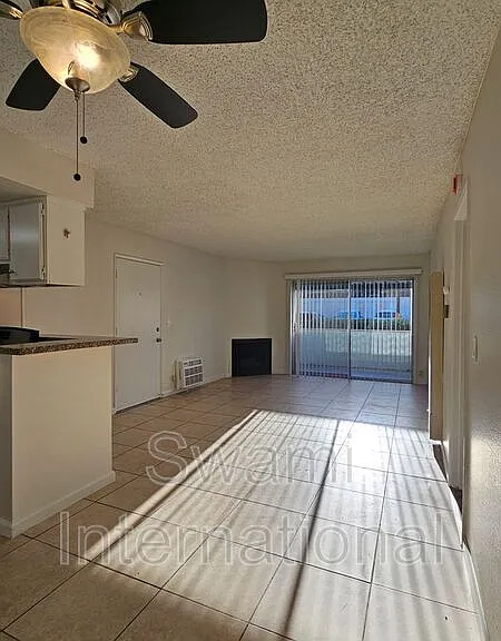 10030 Rosecrans Ave #14 — Photo 4