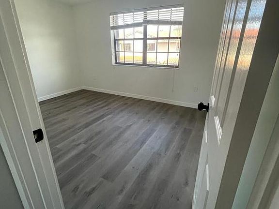 4th image of 9800 Hammock Dr
