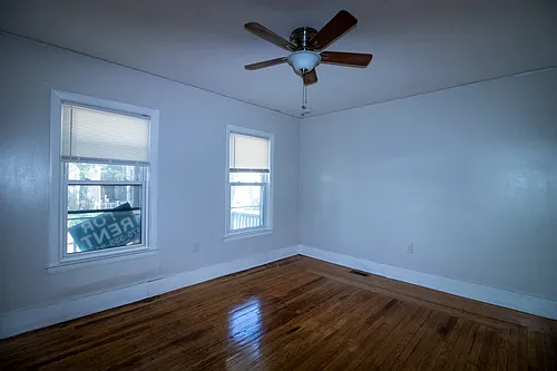 28 Frank St Photo 1