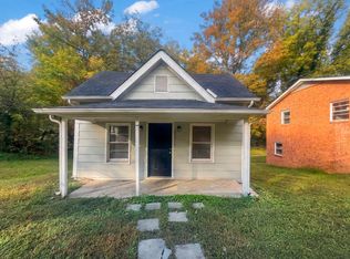 215 Hartman St, Lexington, NC 27292