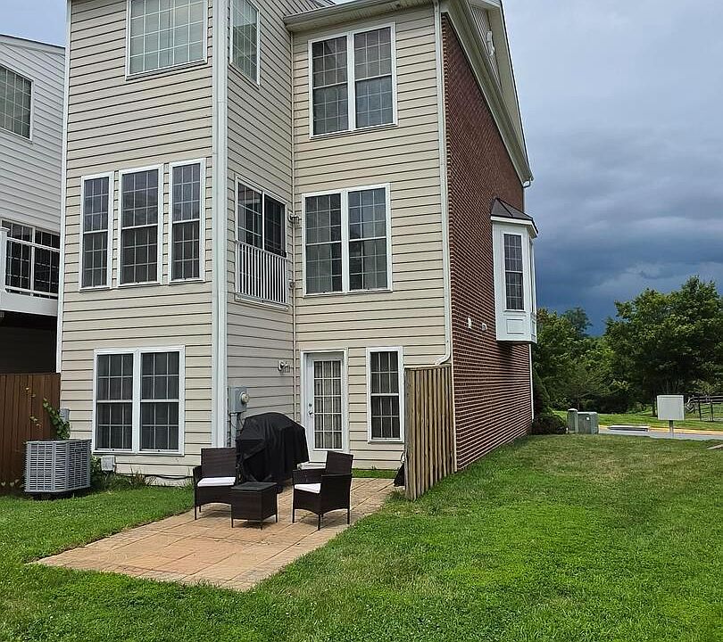 2nd image of 6384 Meandering Woods Ct