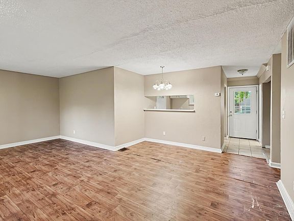 4th image of 8633 Daly Rd