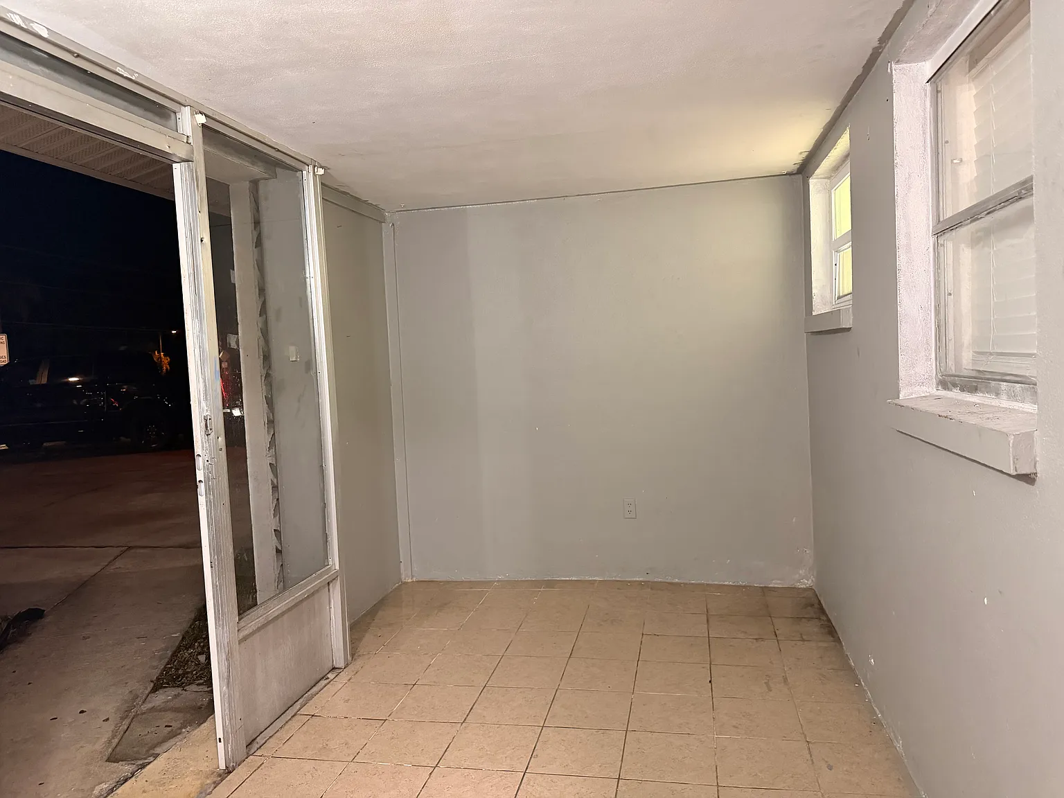 3 bed, 1442 sqft, $1,630 — Photo 2
