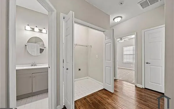 1021 Ada Ave NW #B — Photo 14