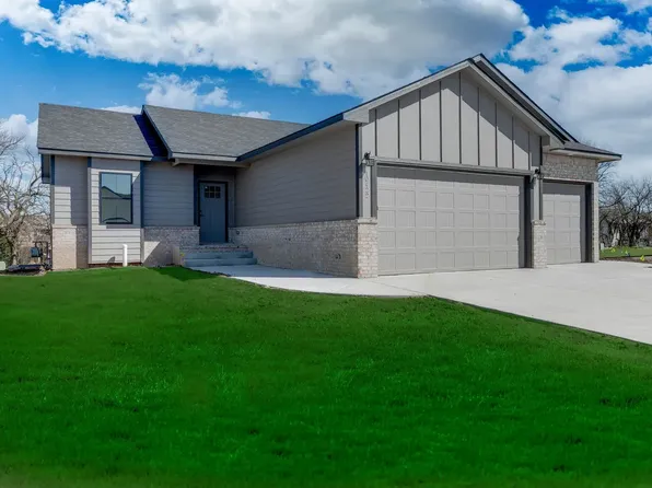10422 W Graber Cir, Wichita, KS 67215