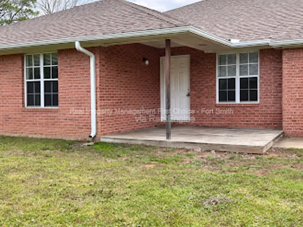 230 W Gary St, Greenwood, AR