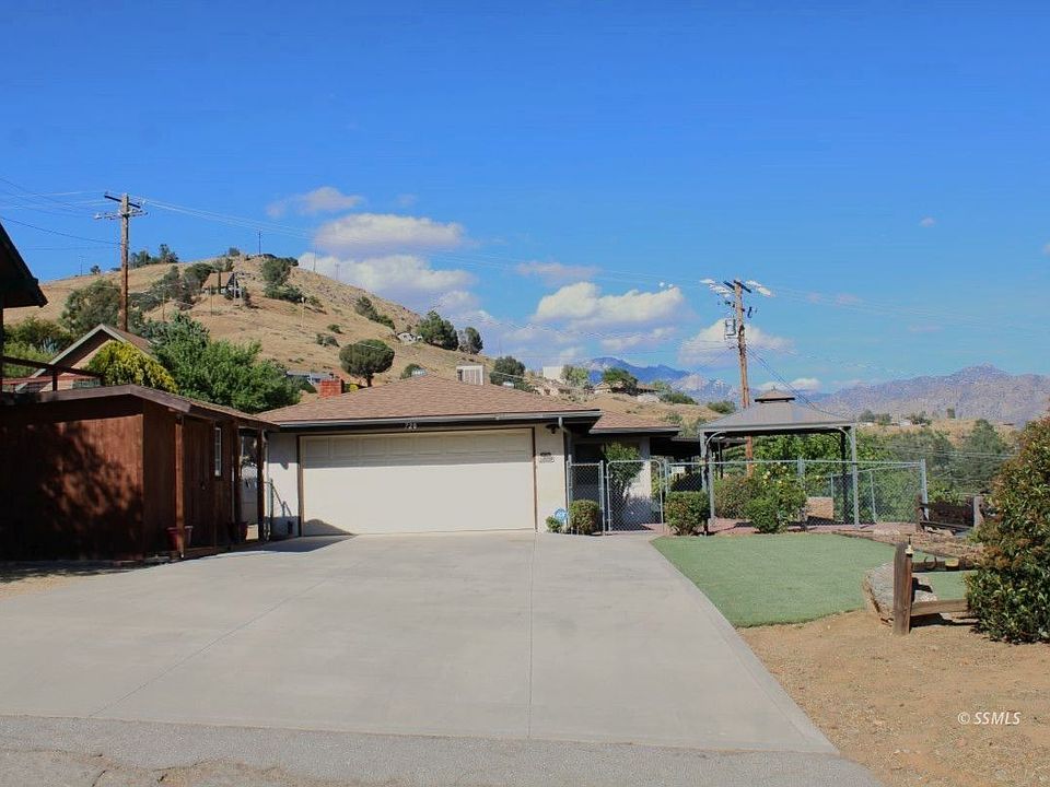 1st image of 720 Sierra Vista Dr