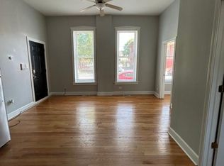 1942 S Carpenter St #1R, Chicago, IL 60608