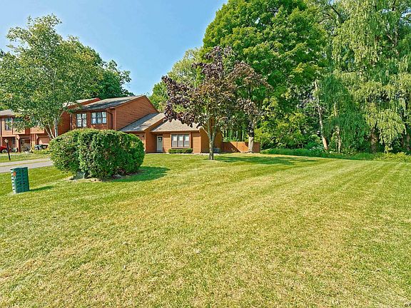 5th image of 528 Townwood Dr