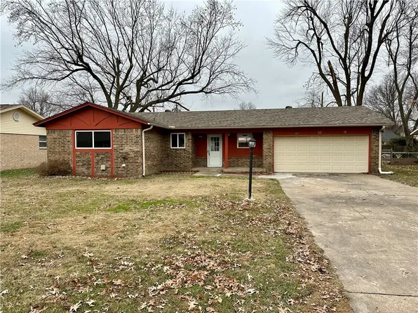 2011 Ina Ave, Springdale, AR 72762