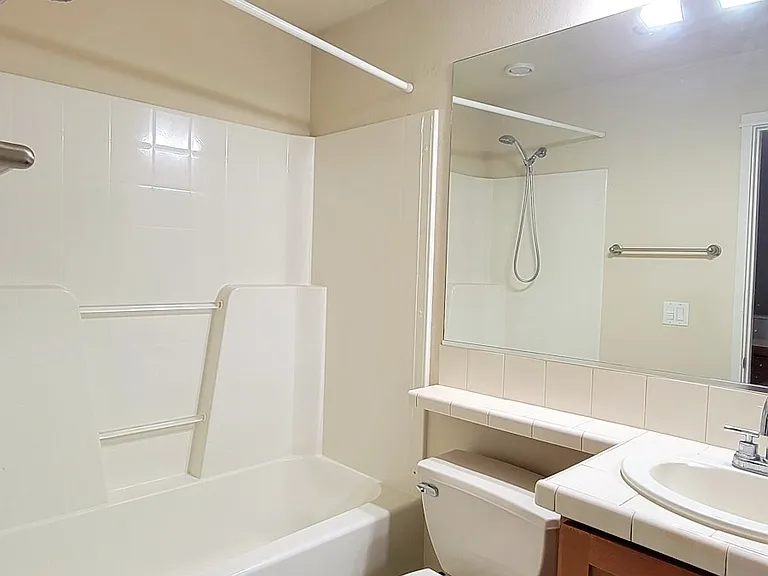 288 Kentdale Pl — Photo 22
