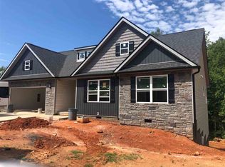 543 Abberly Ln, Boiling Springs, SC 29316