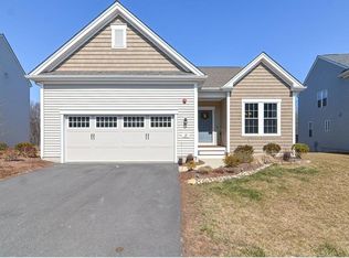 17 Walnut Way, Hopkinton, MA 01748