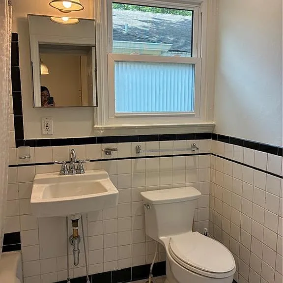 1088 Sanders Ave SE — Photo 28