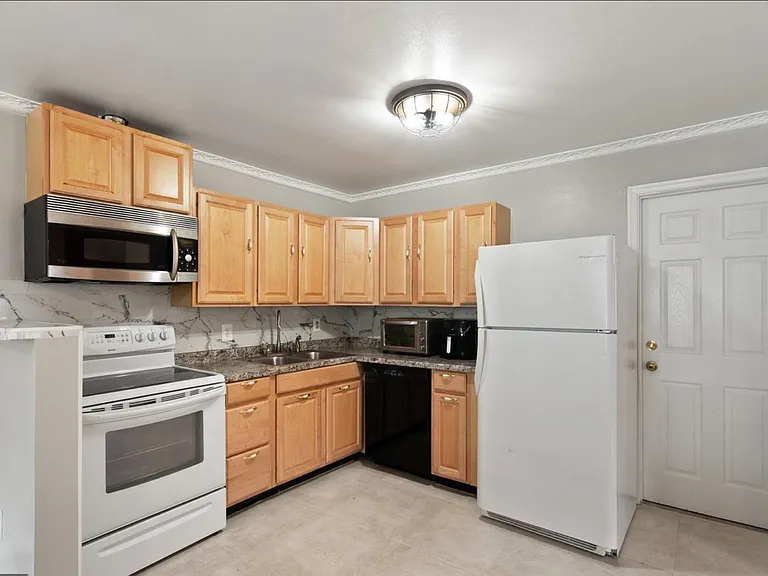 1300 Schuylkill Rd — Photo 6