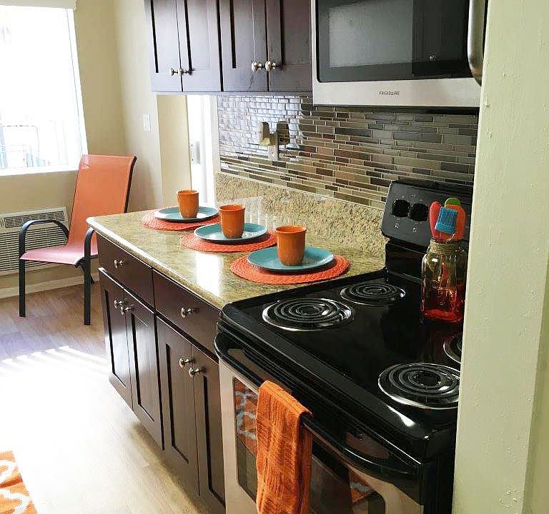 1st image of 425 Lime Ave APT 303