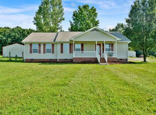 3340 Highway 52 E, Bethpage, TN 37022