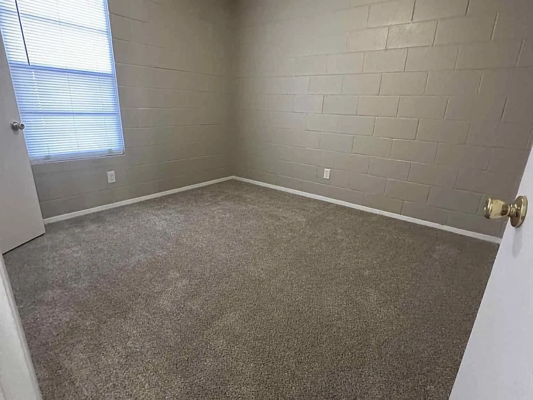 SAN MARCOS APARTMENTS — Photo 76