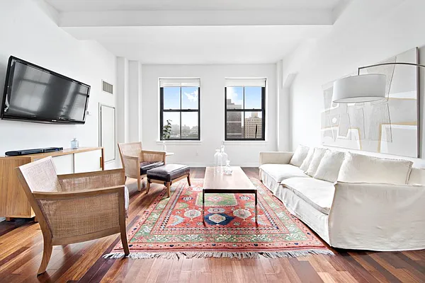 Sold by Compass | media 16