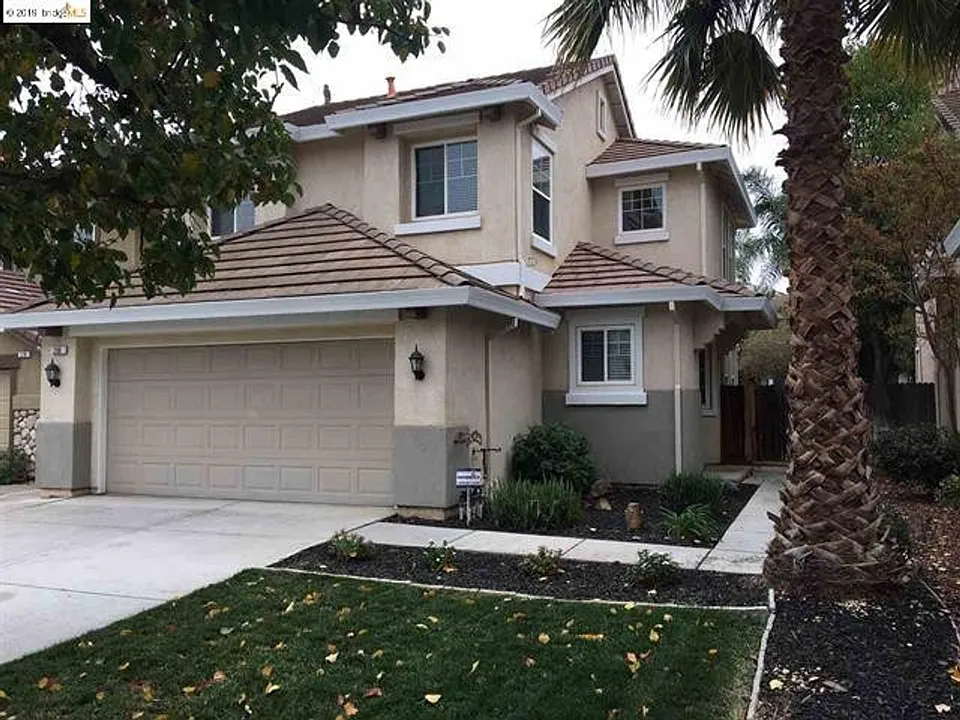 268 Woodfield Ln