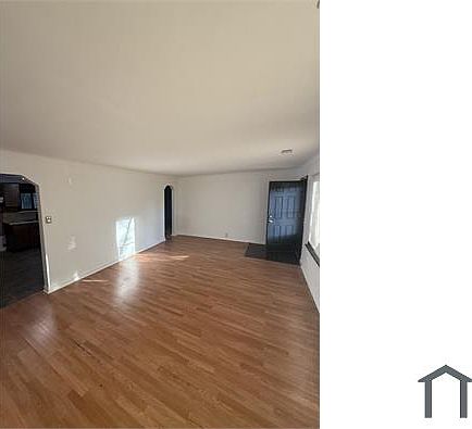 2nd image of 11604 Raymond Ave