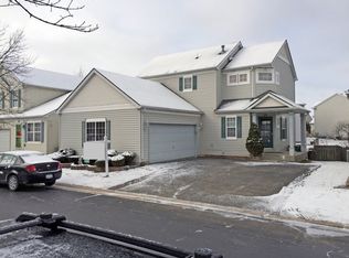 52 Snapdragon Ct, Romeoville, IL 60446