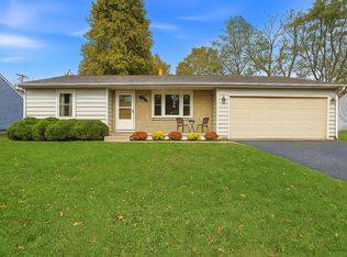 3216 Biscayne Rd, McHenry, IL 60050