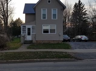 315 N Lake St, Oneida, NY 13421