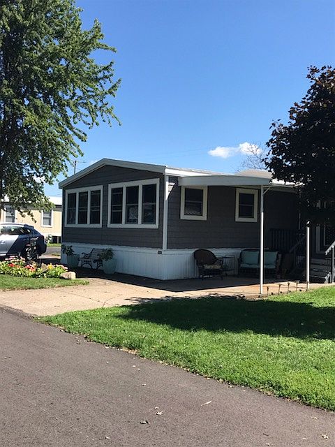 1st image of 946 Lee Dr