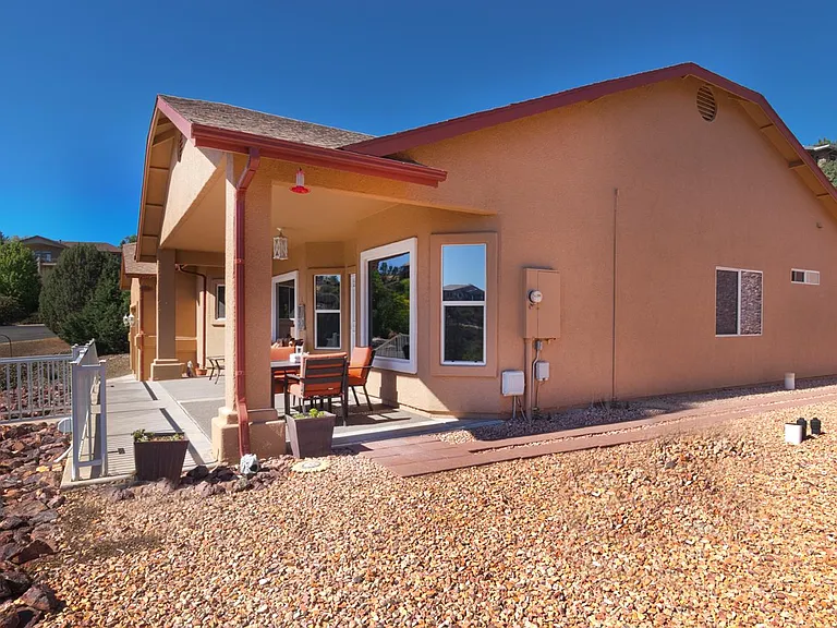 1542 Talon Pl — Photo 14