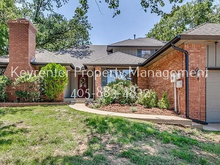1408 Fox View Ct — Photo 2