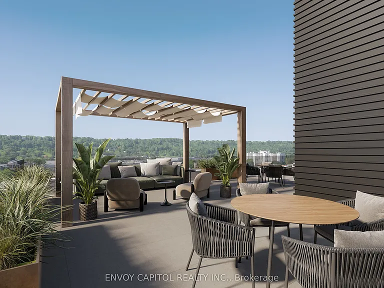 810 King St W #206 — Photo 7