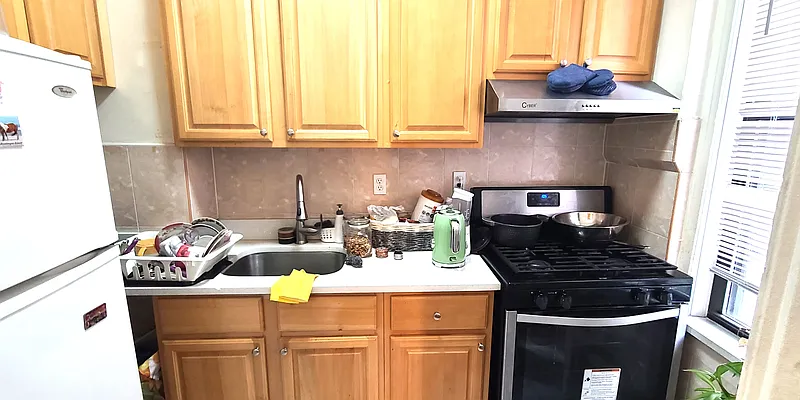 Rented by Corcoran | media 7