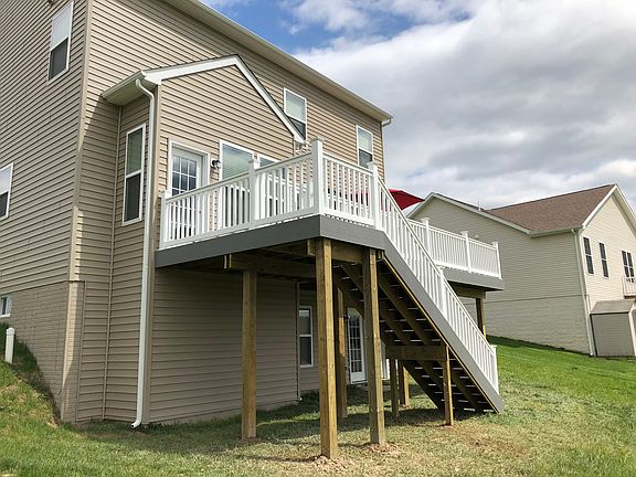 2nd image of 225 Meadow Ponds Ln