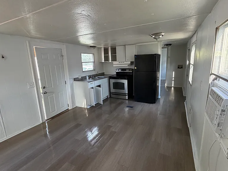 203 Dodge Ave — Photo 6